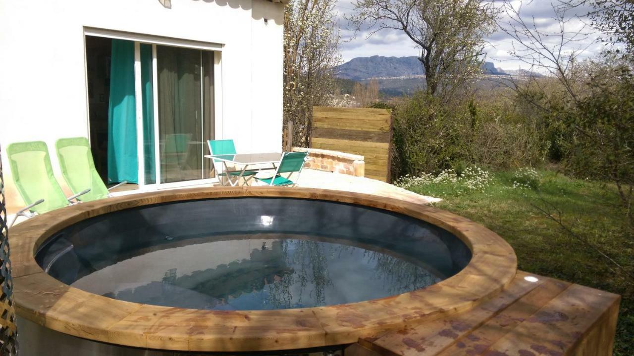 Spa Cabanon De Charme - Le Garagai Meyreuil Ngoại thất bức ảnh