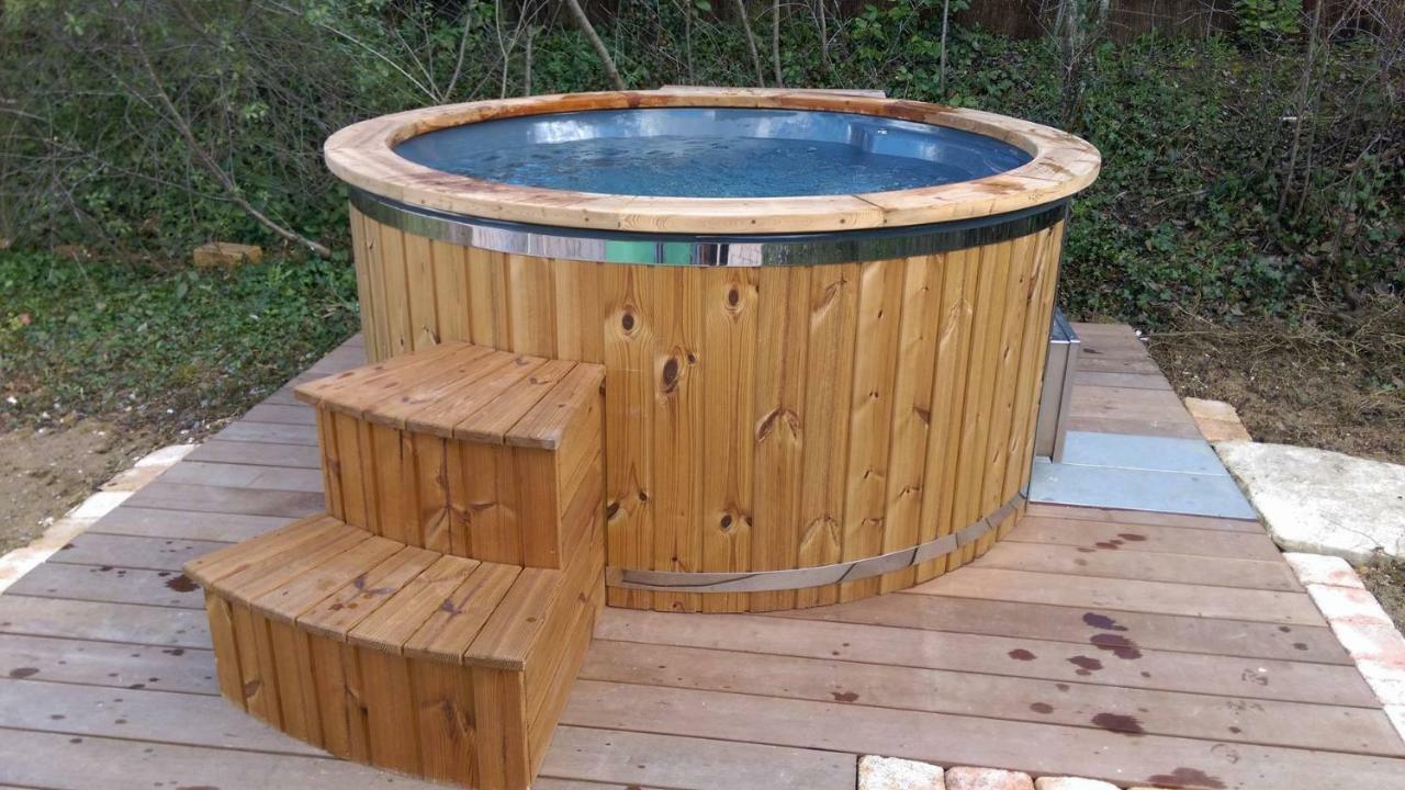 Spa Cabanon De Charme - Le Garagai Meyreuil Ngoại thất bức ảnh
